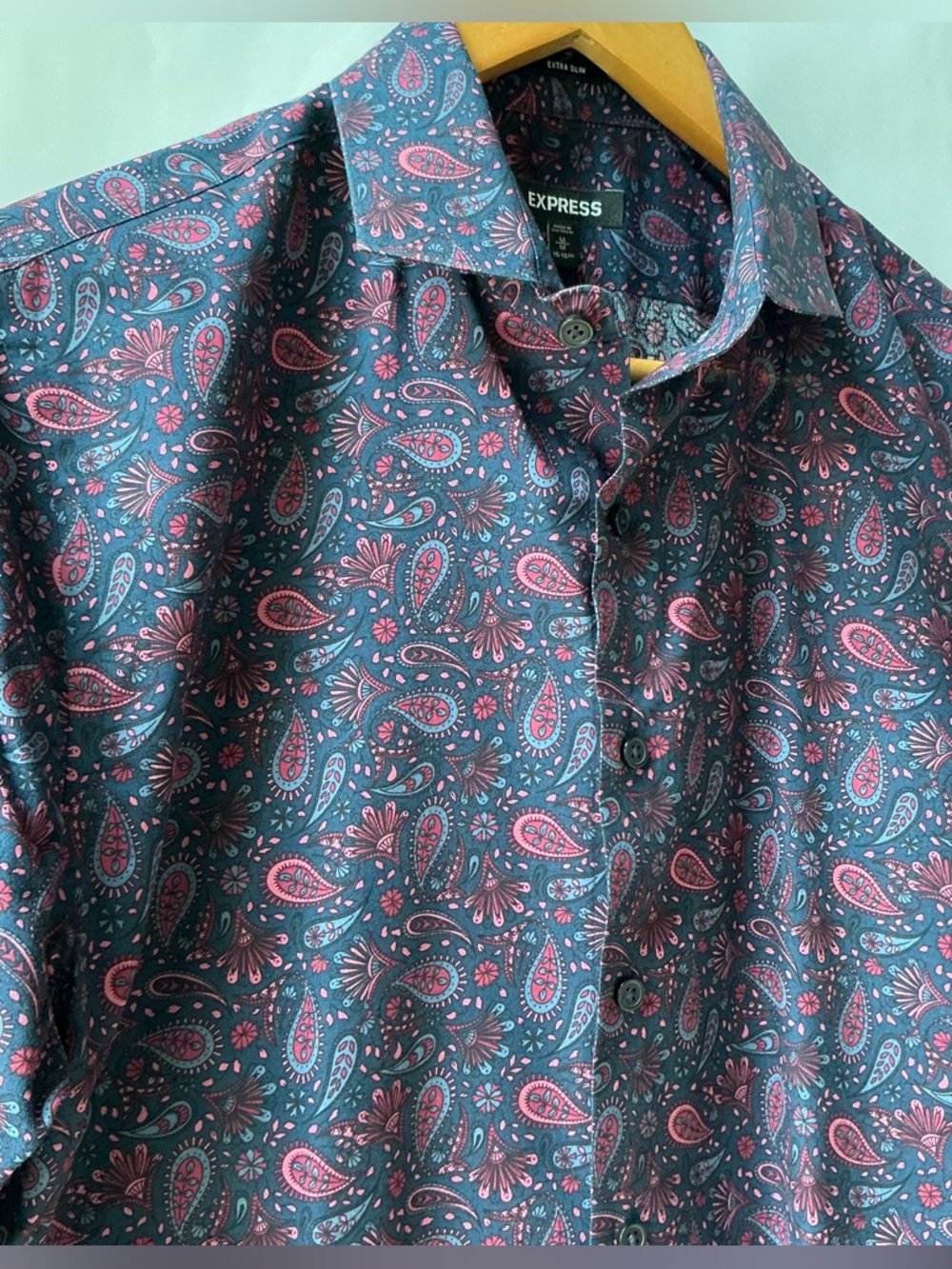 Express Men’s Paisley Long Sleeve Extra Slim Button Down Size Medium 15-15 1/2
